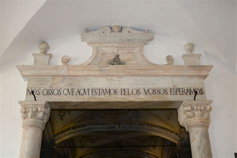 Capela dos Ossos Évora Crossing Portugal