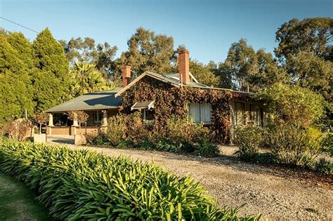 Adelaide Hills Accommodation: Stylish Stays for Your Next Weekend Getaway | Sitchu Adelaide