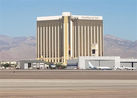 mandalay bay hotel  skyagentjake  deviantart