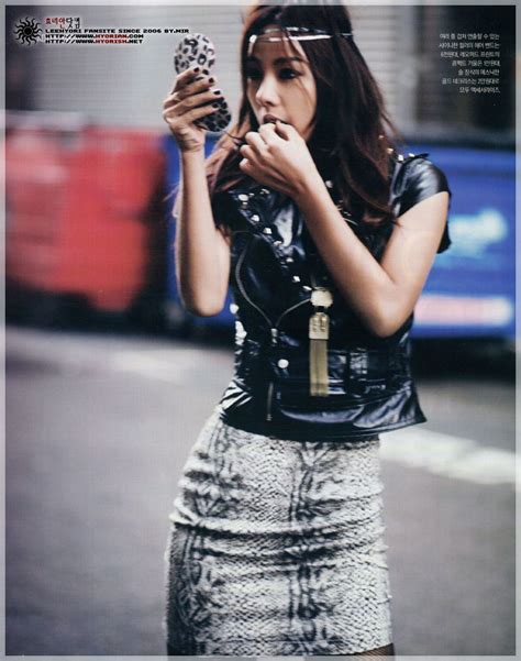 Lee Hyori Photoshoot For Instyle 2008 Dec Issue Fashion Instyle