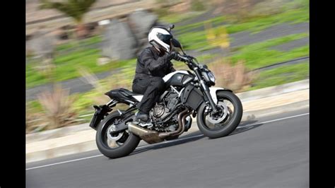 Avaliação já aceleramos a MT nova naked bicilíndrica da Yamaha
