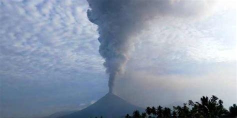 Gunung Soputan Erupsi Ini Jarak Aman Warga