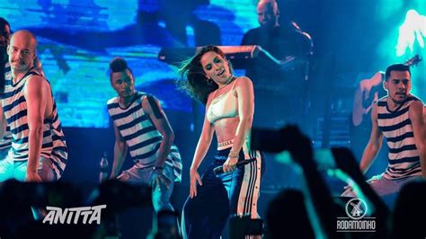 Pin by Girl 1995 on Anitta | Concert