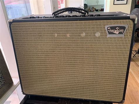 Tone King METEOR SERIES II 2000 BLACK TOLEX Reverb