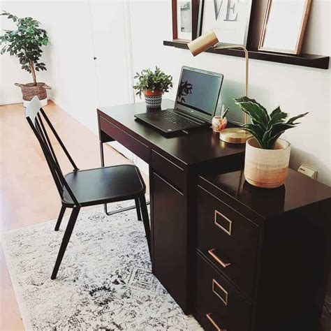 30 Office Desk Décor Ideas to Elevate Your Home Workspace