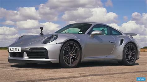 Video Drag Race Between Porsche 911 Turbo S And Ferrari Sf90