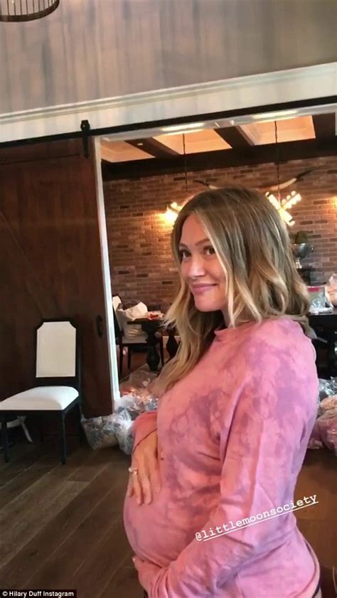 Hilary Duff Baby Bump