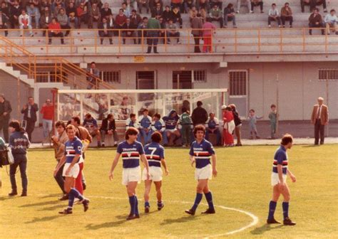 Calcio Quando Trevor Francis E La Sua Sampdoria Incontrarono La