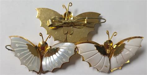 BUTTERFLY SHELL PIN Darlene S Shells