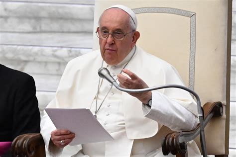 Monja Encadenada En El Vaticano 4