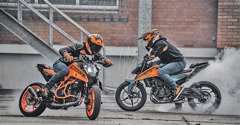 KTM Duke 125 390 Tourenfahrer