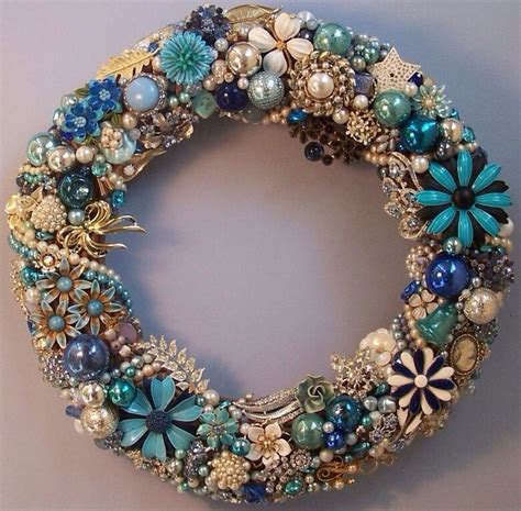 Pin By Karen On Vintage Costume Jewelry Crafts Old Jewelry Crafts