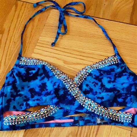 Victoria Secrets Bathing Suit Top Gem