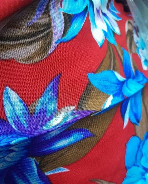 Red Floral Printed Rayon Fabric At Rs 75 Meter Rayon Fabric In New