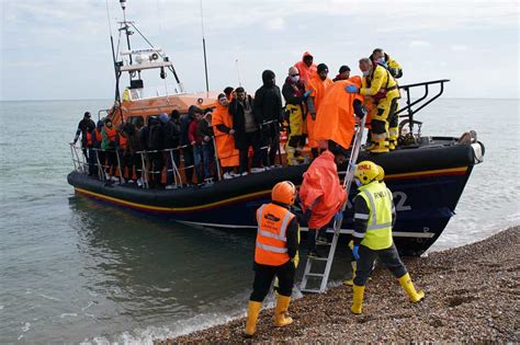 Rnli Tells Of ‘harrowing Migrant Rescues Faced By Lifeboat Crews