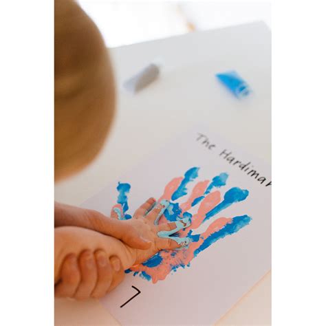 our family handprint frame – Pearhead