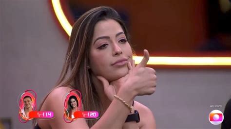 Bbb 22 Maíra Cardi Alfineta Laís Vou Continuar Falando O Que Penso