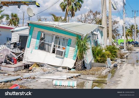 15,055 Storm Damage House Flood Images, Stock Photos & Vectors | Shutterstock