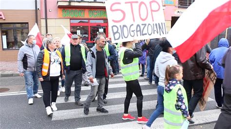 Skalbmierz Protest Przeciwko Budowie Biogazowni Blokada Drogi