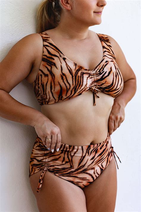 G Ra Od Bikini Na Du Y Biust Zabudowana Comodo Print Tigra Modne Lato Bodya Eu