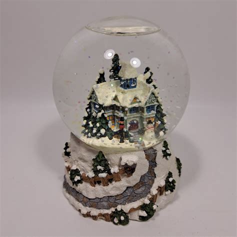 Thomas Kinkade Painter Of Light Victorian Christmas Snowglobe Music