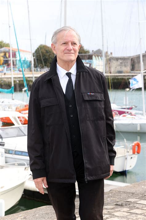 Photo Francis Huster Au Photocall Du T L Film Meutres Sur Les Iles