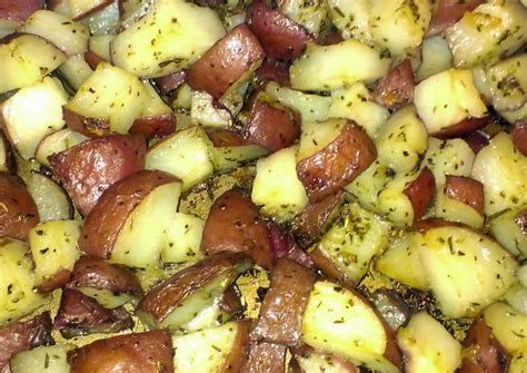 Oven Roasted Herbed Red Potatoes Recipe By Silvermist69 Cookpad