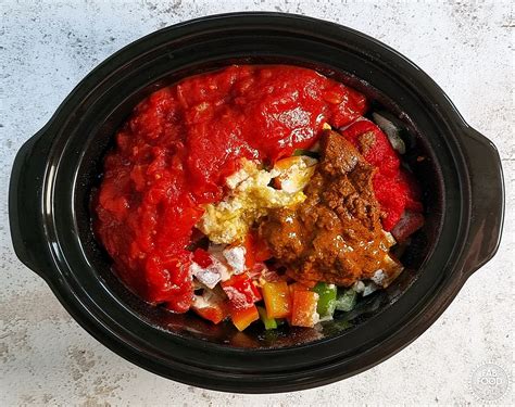 Easy Slow Cooker Beef Curry Fab Food 4 All