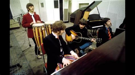 THE BEATLES Now And Then ONLY Piano And GUITAR Accordi - Chordify