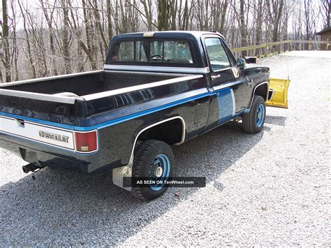 1987 4x4 Chevy 3 4 Ton Short Bed Pick Up With Plow Chevrolet Tahoe Sized Truck