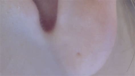 7 Minutes Earlobe In Extremly Close Up Mp4 Hotkati1 Clips4sale