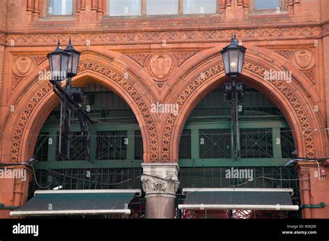 Georges Street Market Arcade Hi Res Stock Photography And Images Alamy