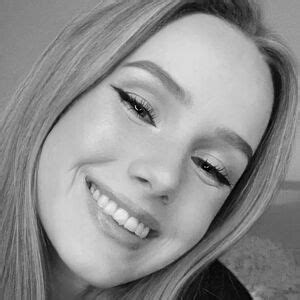 Nadine Von RelaxASMR Yt Relaxasmr Nude Leaked Photo Mega Fapello Leaks