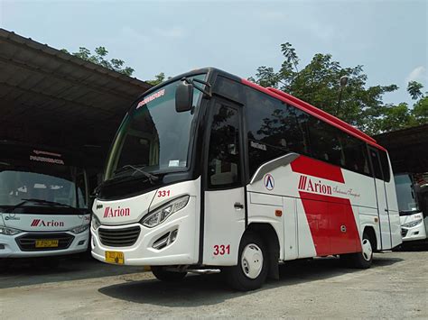 Sewa Bus Wisata Medium Bus Seats Arion Indonesia Transportasi