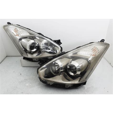 USED Toyota Wish Legend ZNE10 NFL HID Headlamp Lampu Depan Original 1