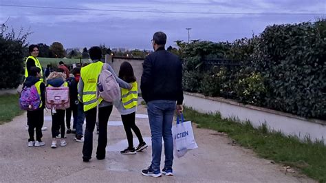 Plaisir À Plaisir Le Ramassage Scolaire Peut Aussi Se Faire… à Pied