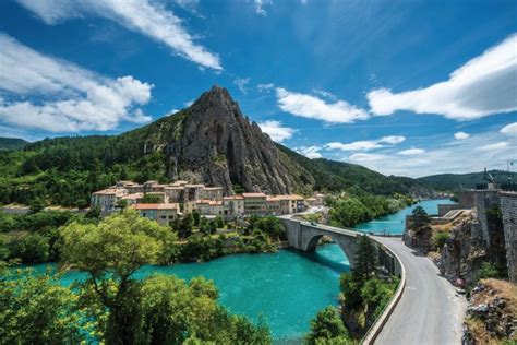 Les Alpes De Haute Provence Entre Musées Et Parcs Dexception Alpes