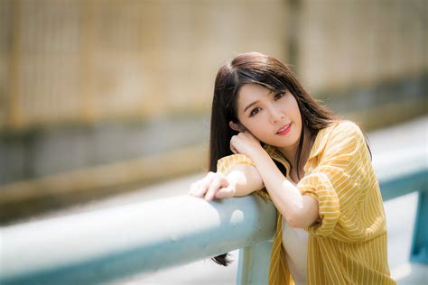 4k Asian Bokeh Brown Haired Cute Hd Wallpaper Rare Gallery