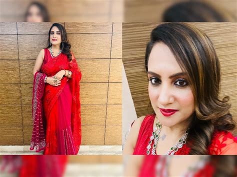 Ias Sonal Goyal Ramp Walk Video In Red Saree Went Viral Iasowa Fashion