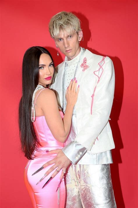 Megan Fox Hot In Pink At Iheartradio Music Awards Photos The Fappening