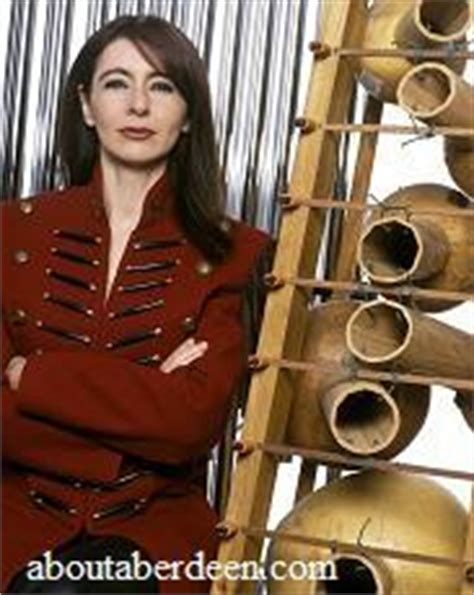 Evelyn Glennie Biography Aberdeen Percussionist