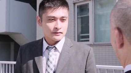 Wife Makes Cuckold Husband Lick And Clean Cheater S Creampie Pussy While Laughing On The Phone