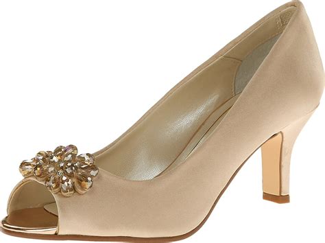 Caparros Womens Marissa Pumps