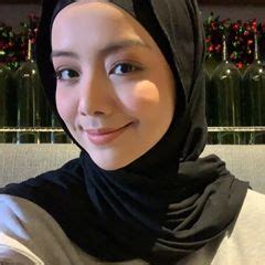 Mira Filzah Free Hair Dan Instagram Video Quick Fashion Moda