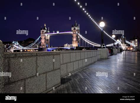 United Kingdom, London, Tower Bridge at night Stock Photo - Alamy