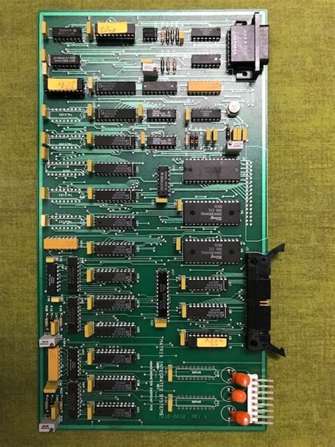 Matrix Integrated Systems Monochrometer Endpoint Pcb 1000 0032 1010