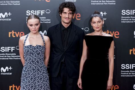 Photo Lily Rose Depp Louis Garrel Et Sa Femme Laetitia Casta Les