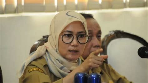 Profil Iti Octavia Jayabaya Bupati Perempuan Pertama Dalam Sejarah Lebak