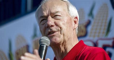 Asa Hutchinson Says 14th Amendment Should Keep Trump From Presidency