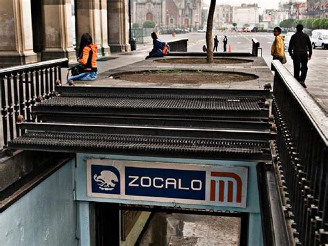 Este A O La Estaci N Del Metro Z Calo Cambia De Nombre Esto En